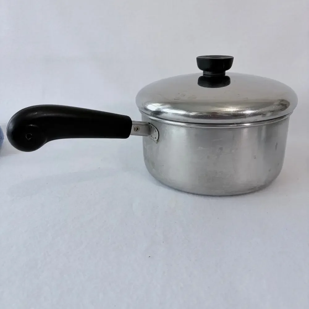 Revere Ware Set of Two Pots with Lids 1 & 2 Quart Stainless Steel Saucepans USA